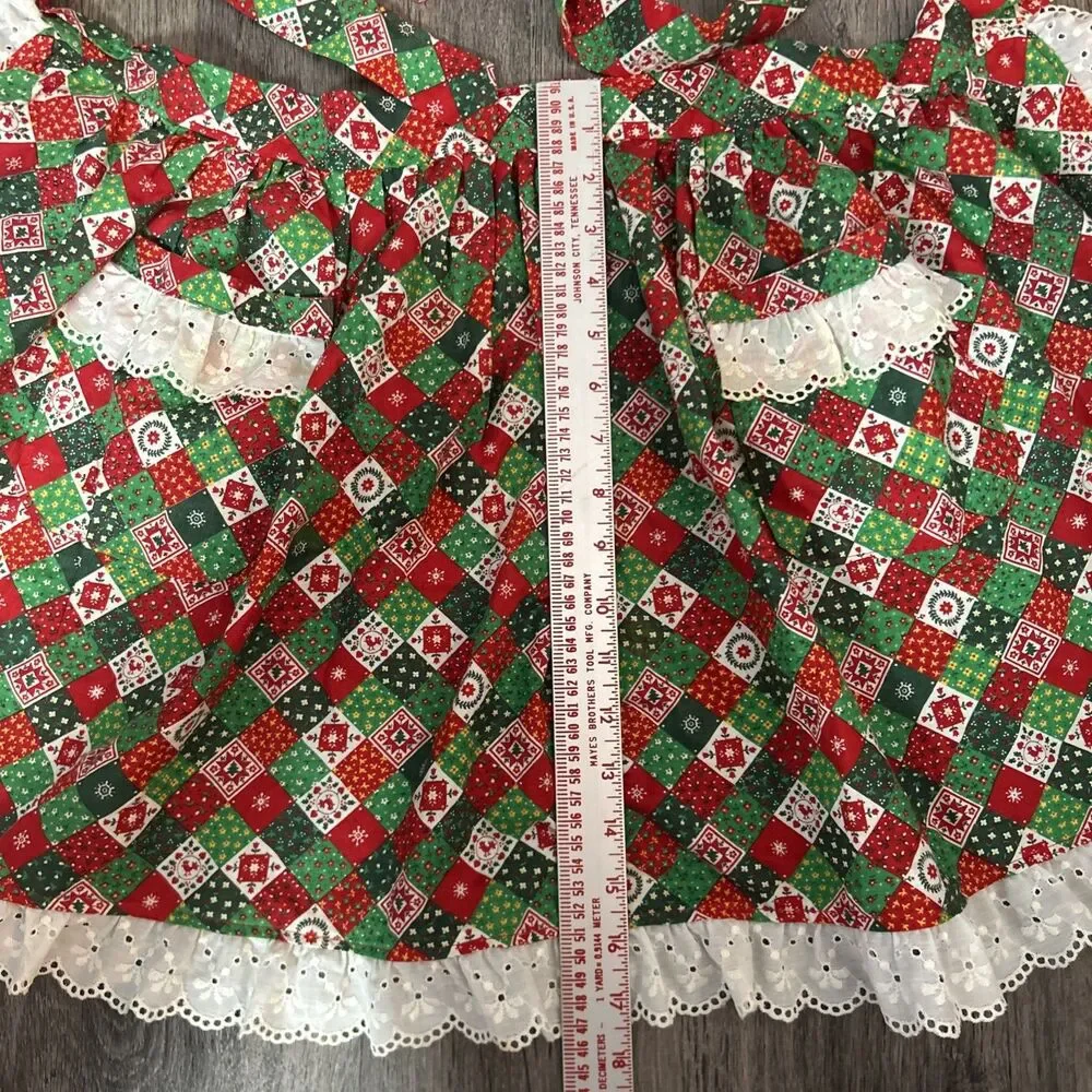 Vintage Handmade Half Apron Edged w/ Eyelet Lace Christmas Pattern/Colors